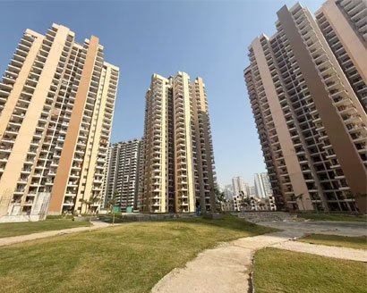 Aluminium scaffolding on rent in Greater Noida
